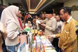 Pemprov Malut Dorong Hilirisasi Kelapa dan Perikanan, Konektivitas Jadi Kunci Pengembangan Pariwisata